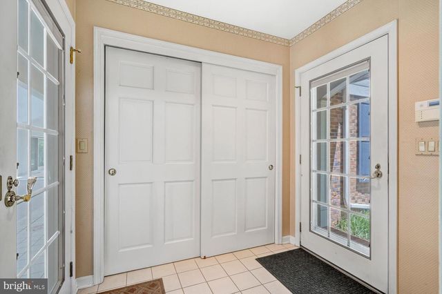 4301 SUNFLOWER DR, Rockville, MD 20853