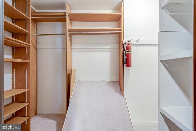 4301 SUNFLOWER DR, Rockville, MD 20853