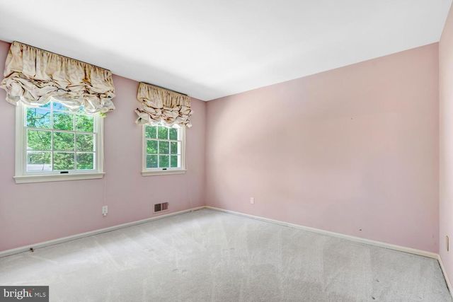 4301 SUNFLOWER DR, Rockville, MD 20853