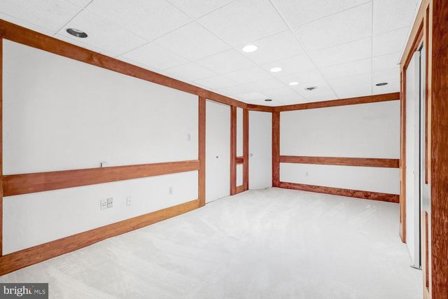 4301 SUNFLOWER DR, Rockville, MD 20853