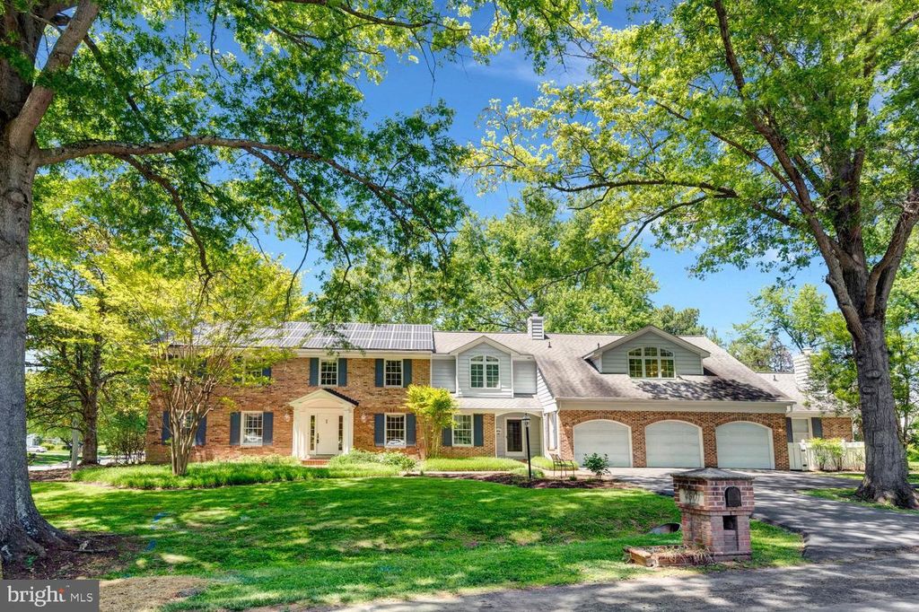 4301 SUNFLOWER DR, Rockville, MD 20853