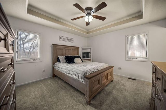 3713 NW Peachwood Court, Blue Springs, MO 64015