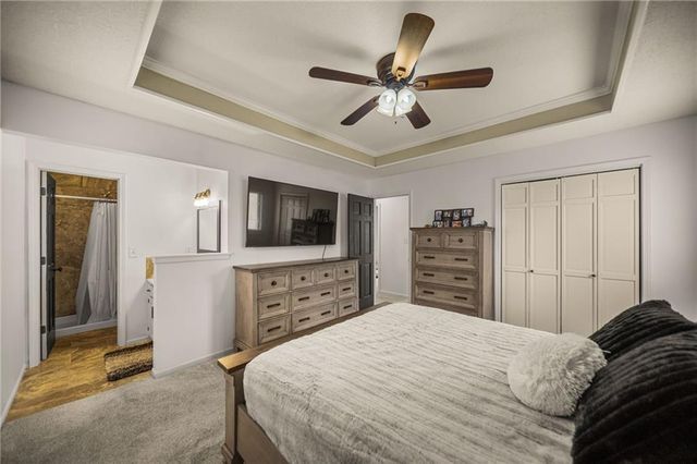 3713 NW Peachwood Court, Blue Springs, MO 64015