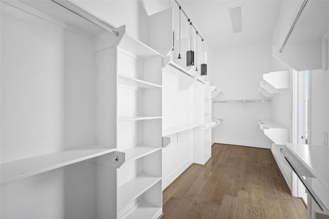 9855 Mocking Bird Hill Lane Lane, Houston, TX 77080