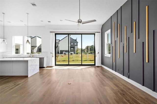 9855 Mocking Bird Hill Lane Lane, Houston, TX 77080