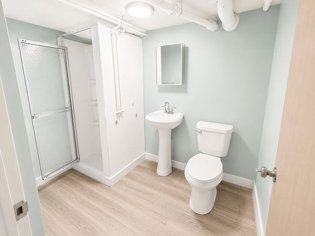 82 Adams, Lexington, MA 02420