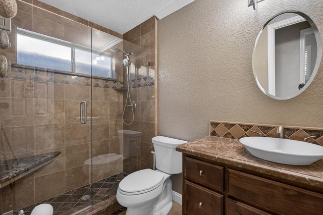 9492 Porto Rosa Dr, Elk Grove, CA 95624