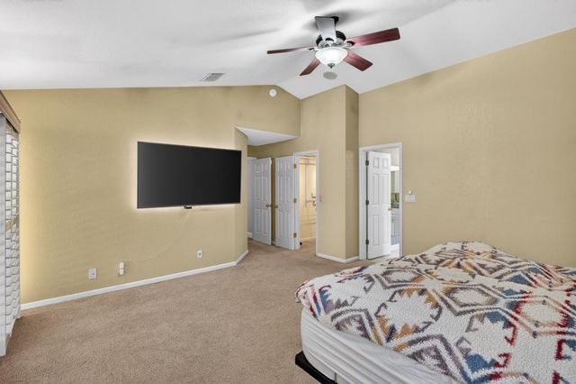 9492 Porto Rosa Dr, Elk Grove, CA 95624