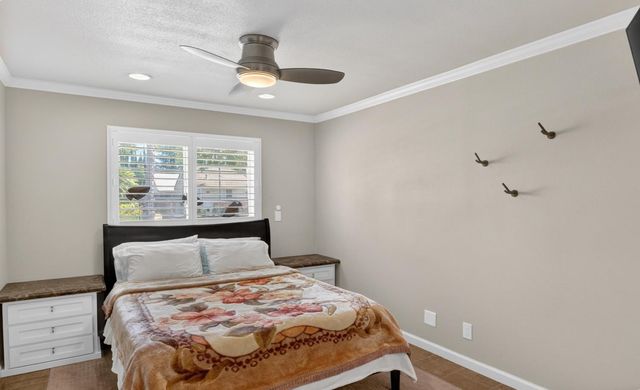 9492 Porto Rosa Dr, Elk Grove, CA 95624