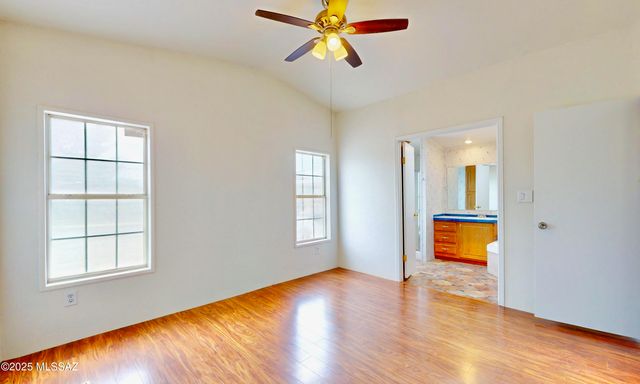 1962 W Narciso Place, Tucson, AZ 85705