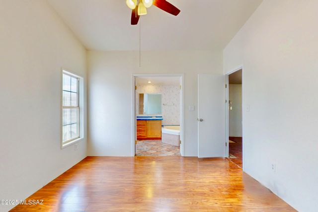 1962 W Narciso Place, Tucson, AZ 85705