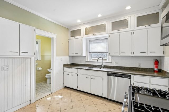 29 Grafton St 2, Arlington, MA 02474