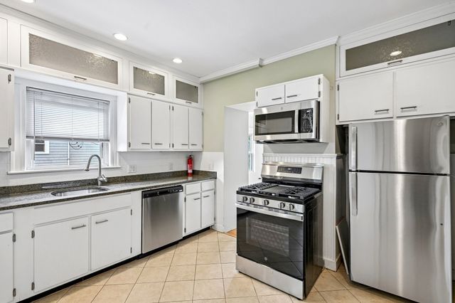 29 Grafton St 2, Arlington, MA 02474