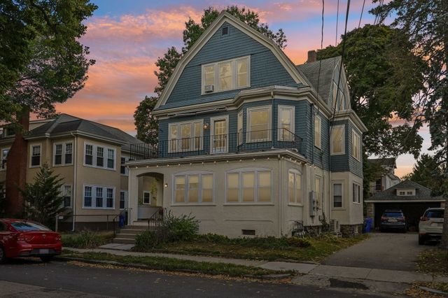 29 Grafton St 2, Arlington, MA 02474