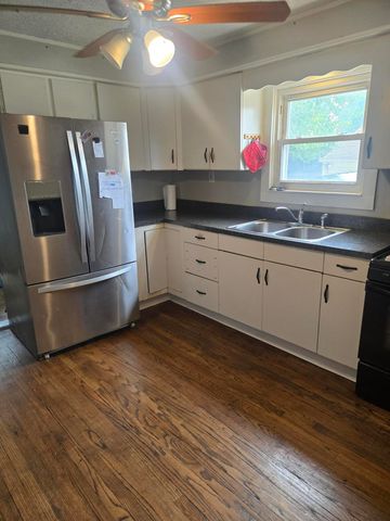 23582 Beierman Avenue, Warren, MI 48091
