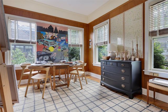2206 Parkway, Austin, TX 78703
