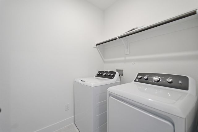 420 Bronco Drive, Waxahachie, TX 75165