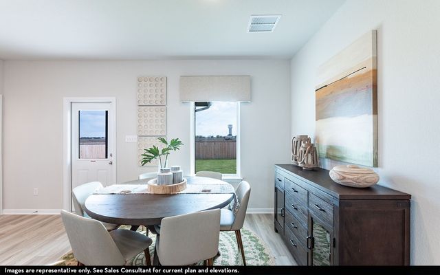 420 Bronco Drive, Waxahachie, TX 75165