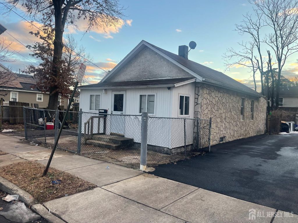 110 N Talmadge N Street, New Brunswick, NJ 08901