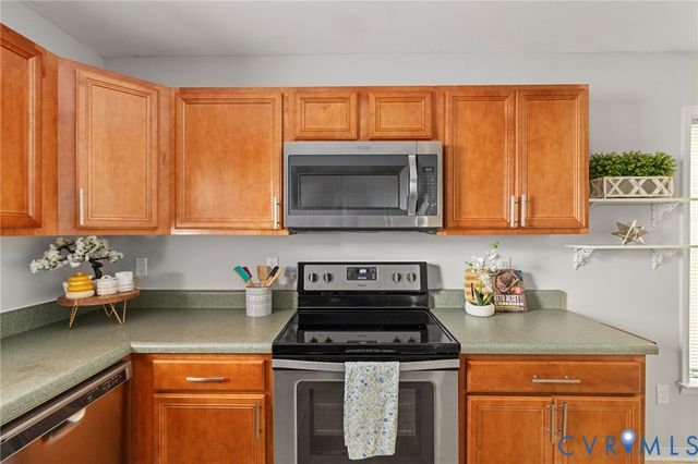 6213 Walking Path Ln, Chesterfield, VA 23112