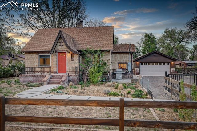 6907 W 12th Avenue, Lakewood, CO 80214