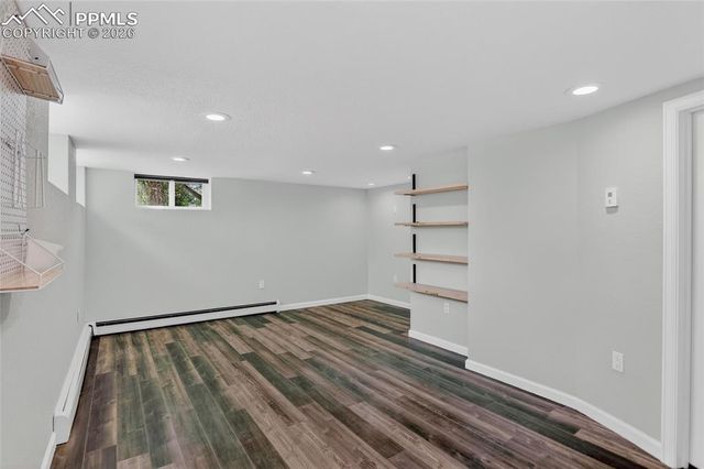 6907 W 12th Avenue, Lakewood, CO 80214