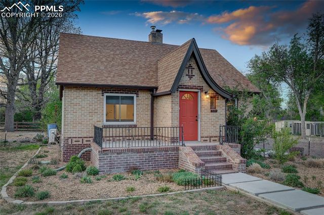 6907 W 12th Avenue, Lakewood, CO 80214