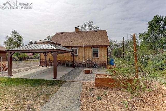 6907 W 12th Avenue, Lakewood, CO 80214
