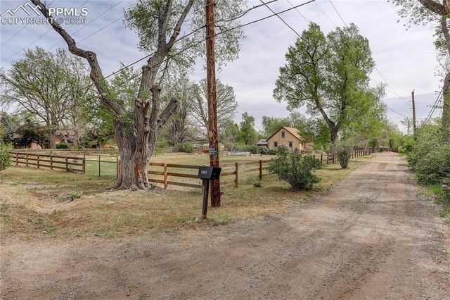 6907 W 12th Avenue, Lakewood, CO 80214