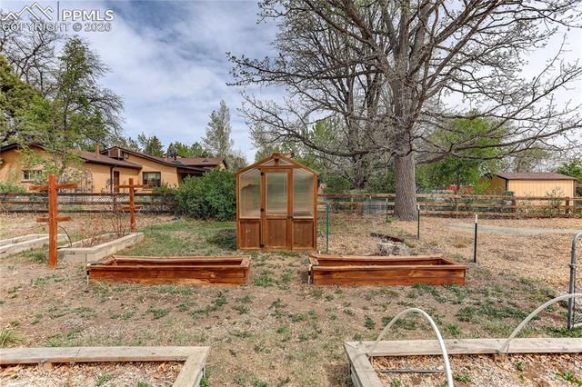 6907 W 12th Avenue, Lakewood, CO 80214