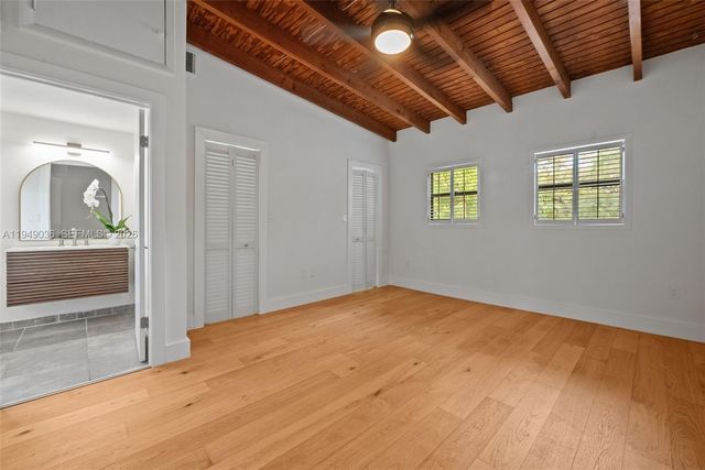 3076 Mcdonald St B, Miami, FL 33133