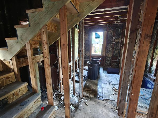 834 E 41st Avenue, Gary, IN 46409