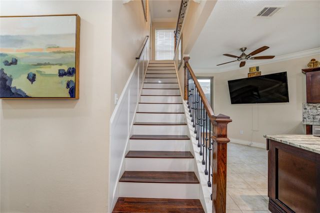 2527 Potomac Drive D, Houston, TX 77057