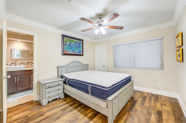 2527 Potomac Drive D, Houston, TX 77057