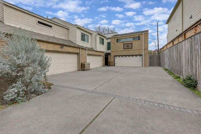 2527 Potomac Drive D, Houston, TX 77057