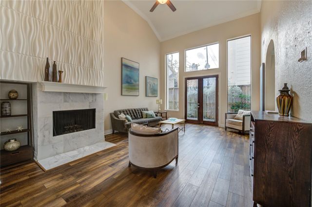 2527 Potomac Drive D, Houston, TX 77057