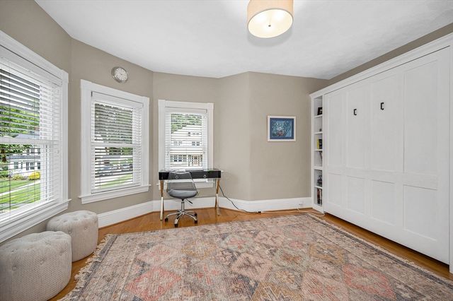 84 King Street, Reading, MA 01867