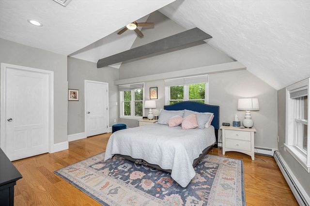 84 King Street, Reading, MA 01867