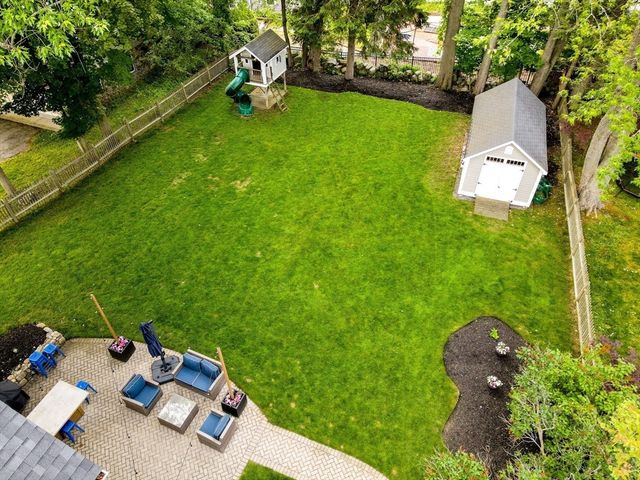84 King Street, Reading, MA 01867