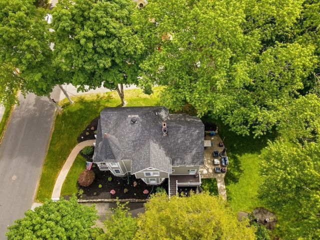 84 King Street, Reading, MA 01867