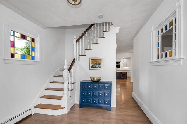 84 King Street, Reading, MA 01867