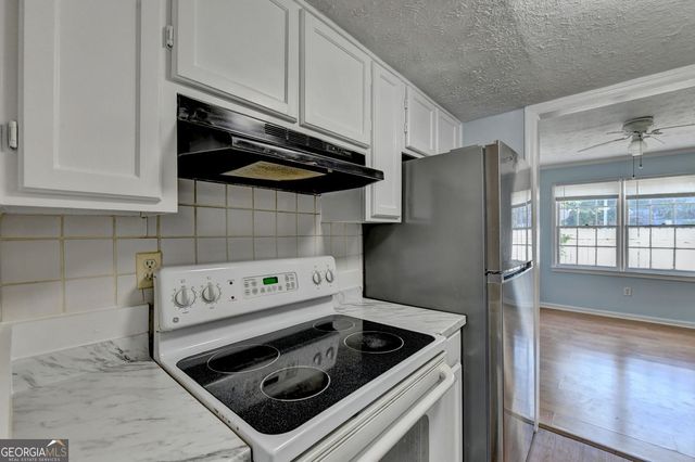 5607 Executive Way WAY, Norcross, GA 30071