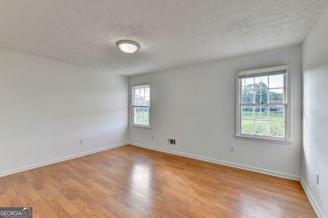 5607 Executive Way WAY, Norcross, GA 30071