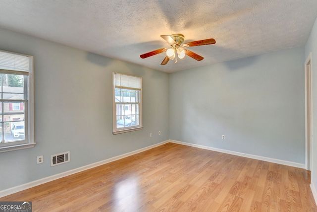 5607 Executive Way WAY, Norcross, GA 30071