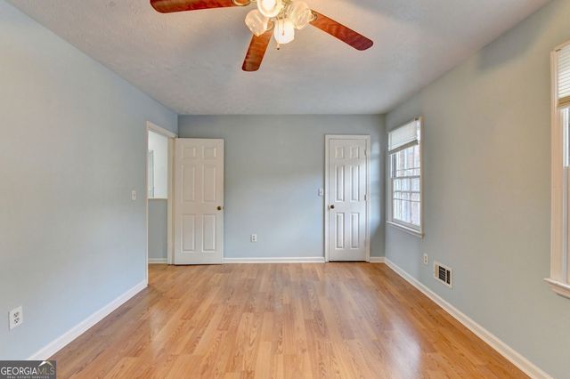 5607 Executive Way WAY, Norcross, GA 30071