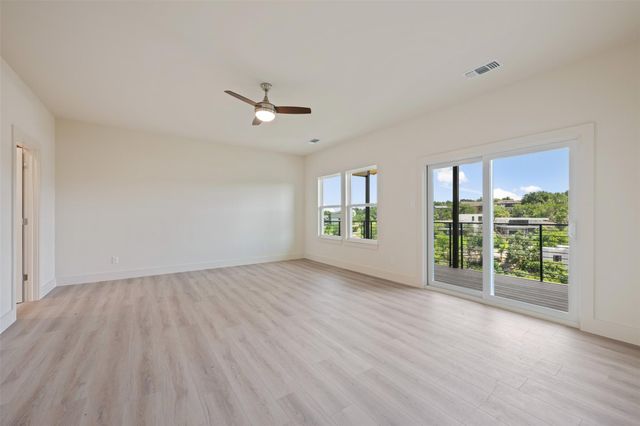 2646 Crazyhorse PASS, Austin, TX 78734