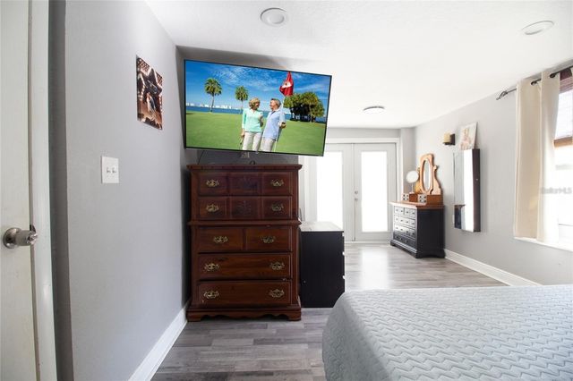 6350 22ND AVENUE N, St Petersburg, FL 33710