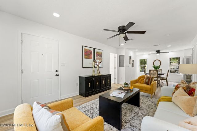 2308 CLYDE Drive, Jacksonville, FL 32208