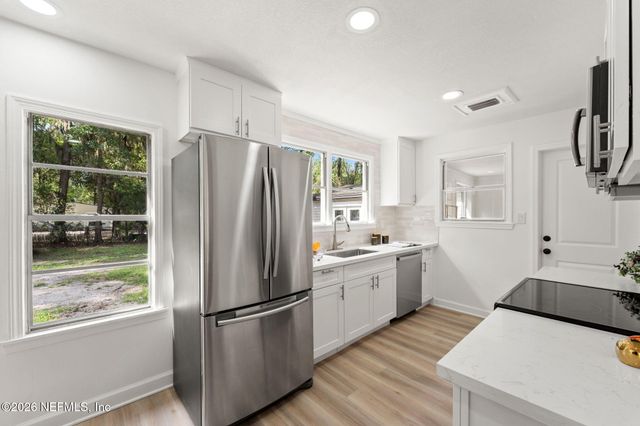 2308 CLYDE Drive, Jacksonville, FL 32208