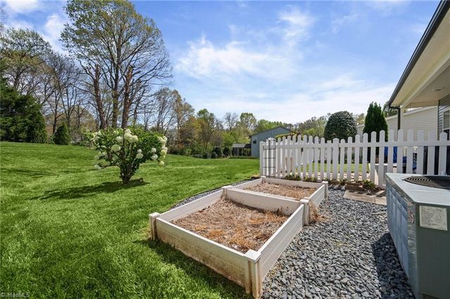 5733 Woodside Forest Trail, Lewisville, NC 27023